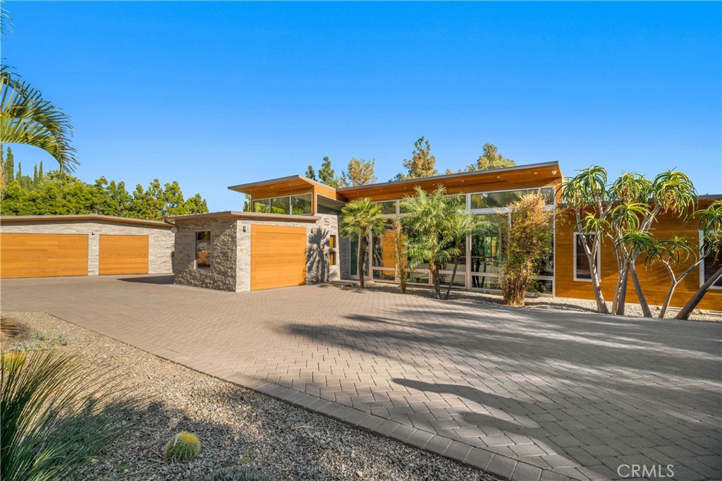 19060 East Cerro Villa Dr