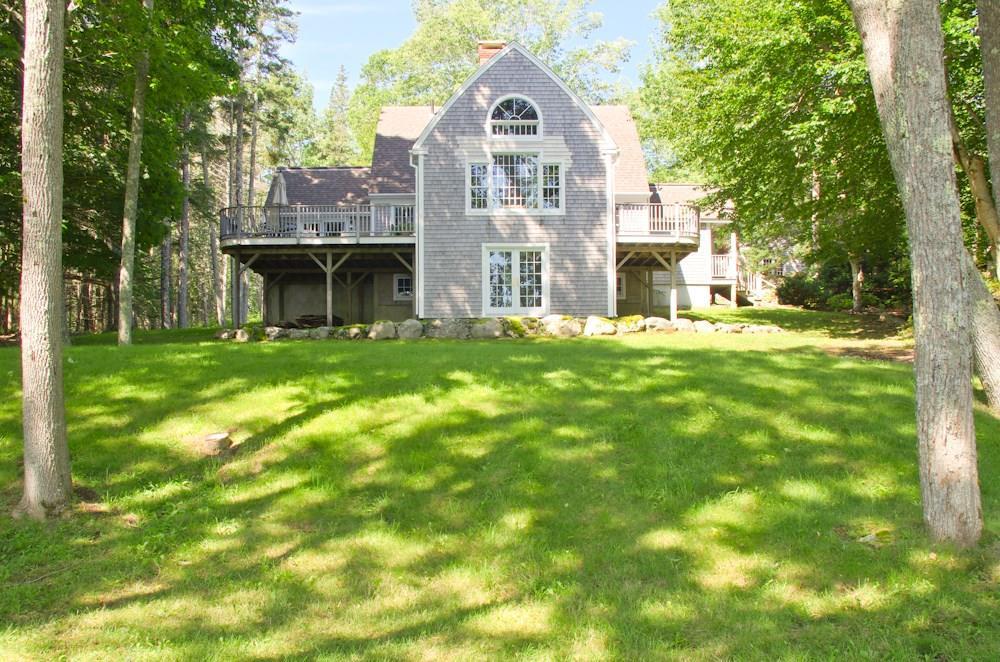 661 Main Road Islesboro, ME 04848 - Photo 2 of 35 Photo