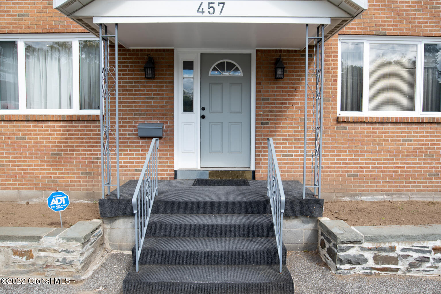 457 Troy Schenectady Road Colonie, NY 12110 - Photo 2 of 31 Entrance