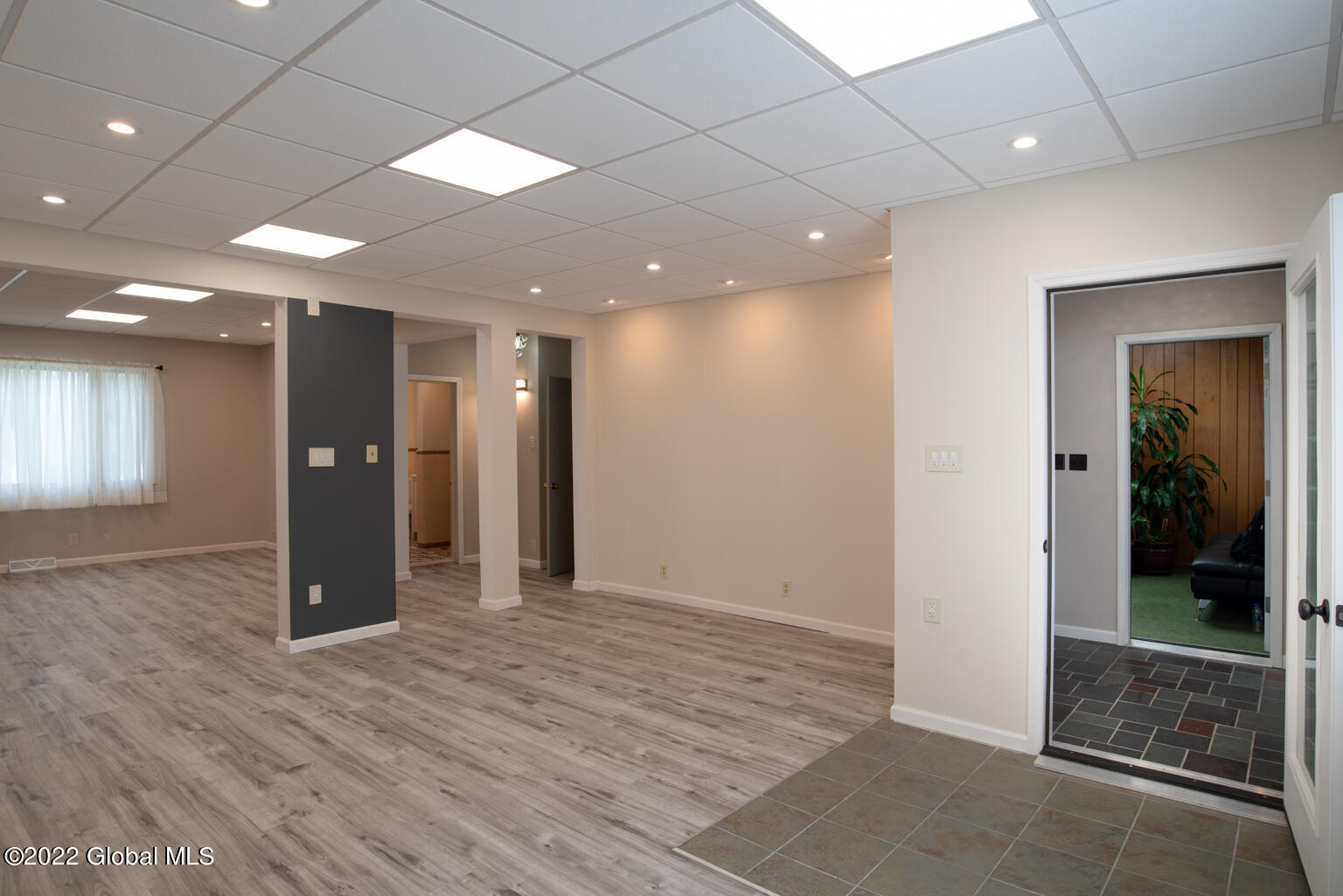 457 Troy Schenectady Road Colonie, NY 12110 - Photo 5 of 31 1st Floor Entrance