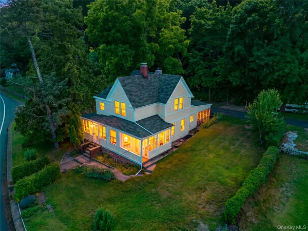 $449,000 | 363 North Liberty Drive, Tomkins Cove, NY 10986