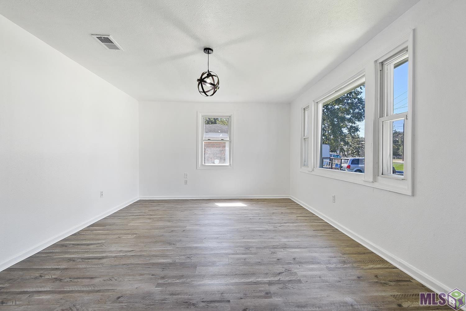 11532 Nimitz Street Baton Rouge, LA 70811 - Photo 4 of 16 Gallery Image 4