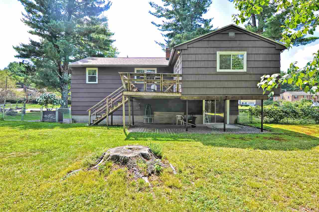 7 Kurt Road Salem, NH 03079 - Photo 3 of 26 Gallery Image 3