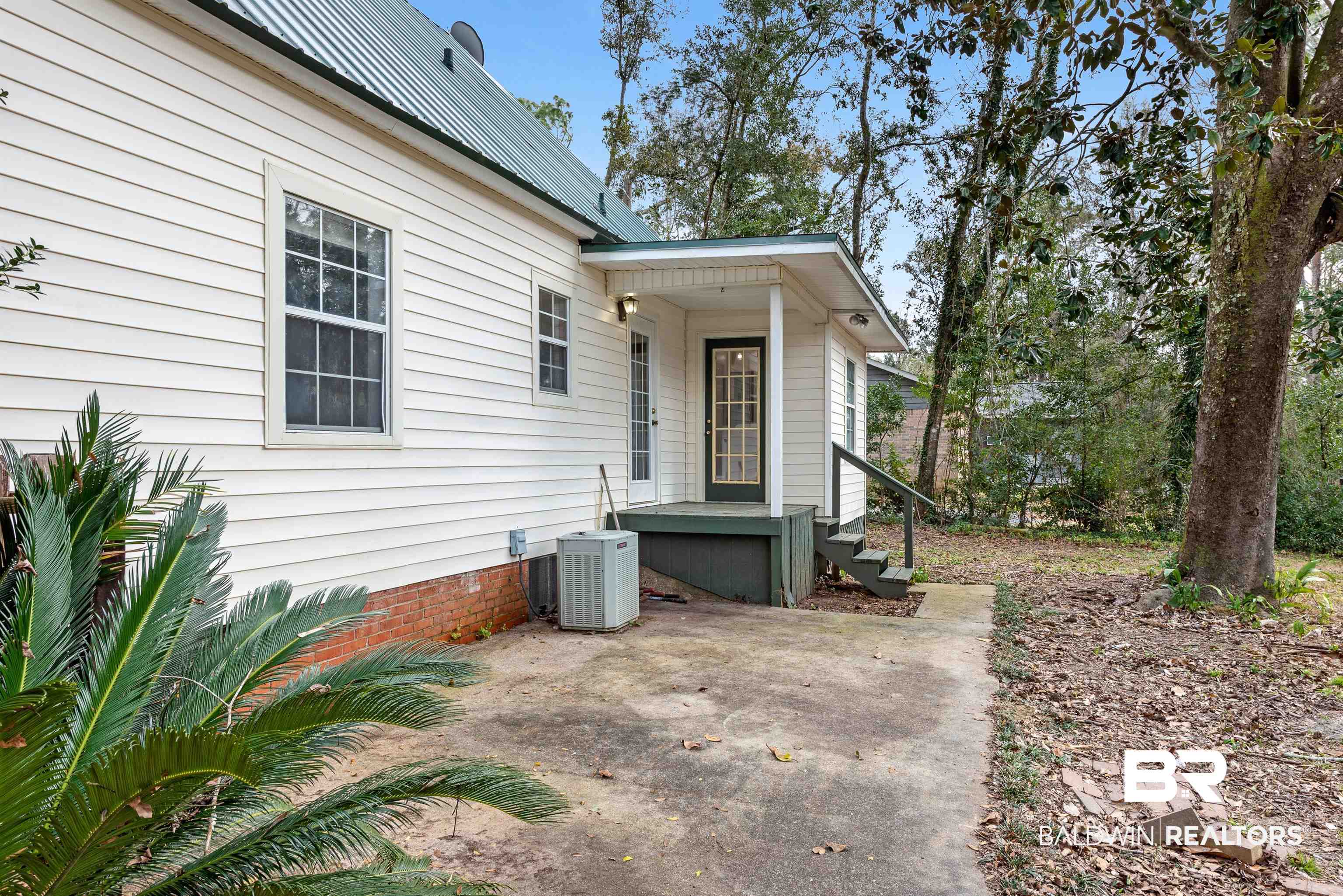 14952 Gates Avenue Magnolia Springs, AL 36555 - Photo 8 of 32