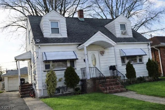 $599,999 | 337 1st Street, Saddle Brook, NJ 07663