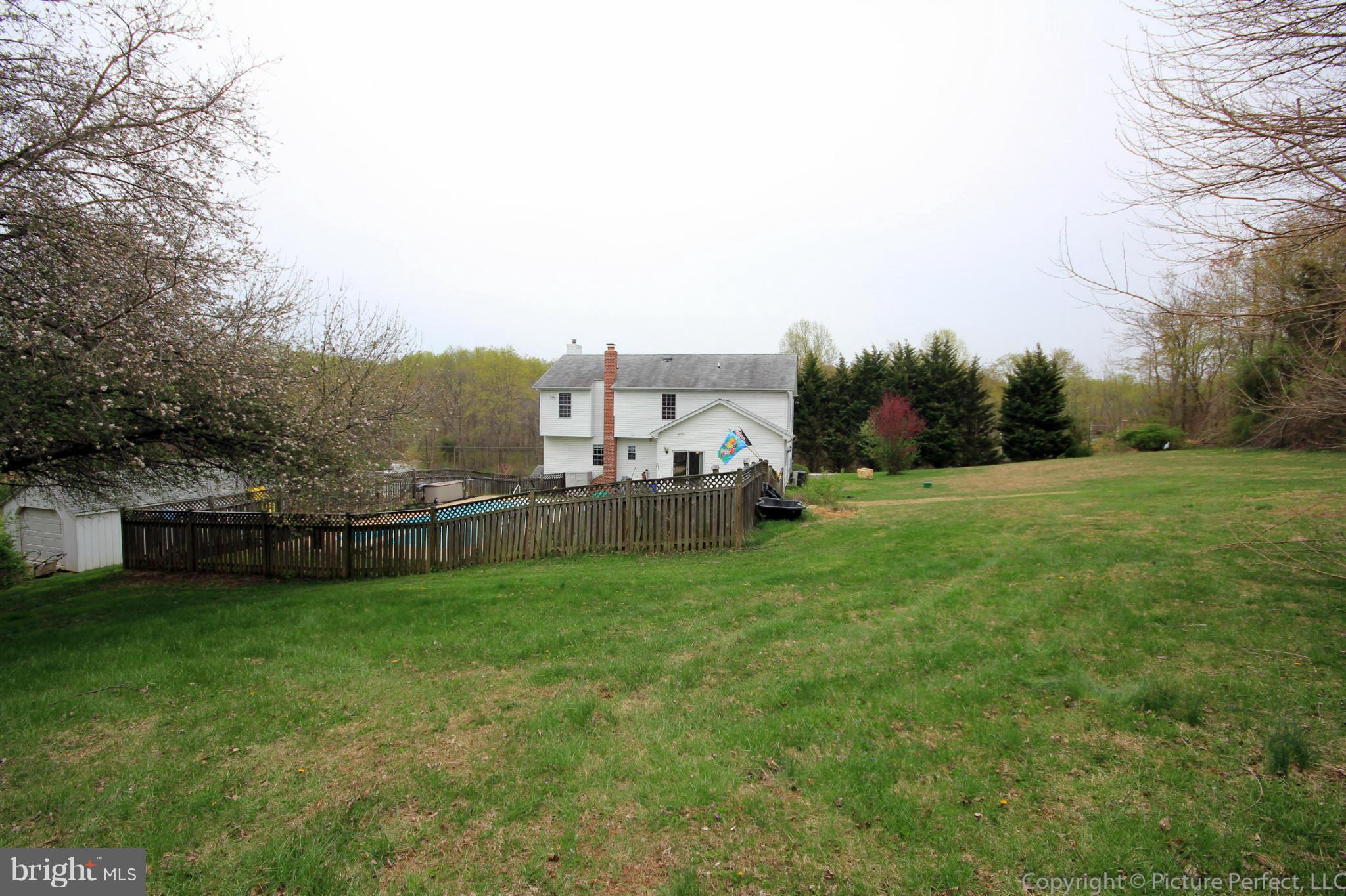 29210 Ridge Road Mount Airy, MD 21771 - Photo 4 of 24 Exterior (Rear)