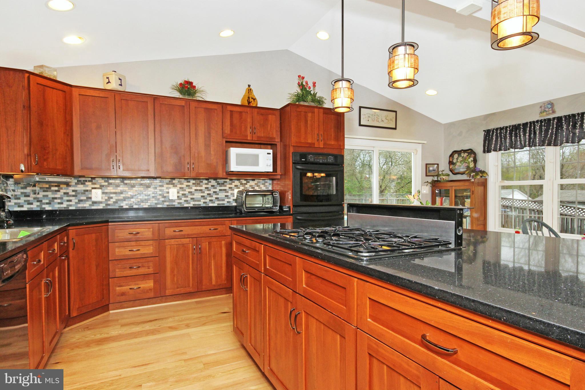 29210 Ridge Road Mount Airy, MD 21771 - Photo 6 of 24 Kitchen