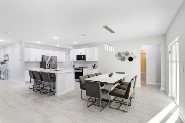 $595,000 | 2401 Lanier Road, Zephyrhills, FL 33541