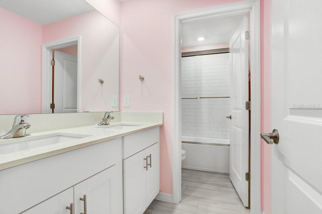 2401 Lanier Road Zephyrhills, FL 33541 - Photo 34 of 63