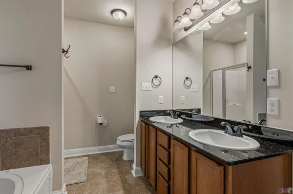 $275,900 | 2264 Zelmere Street, Zachary, LA 70791