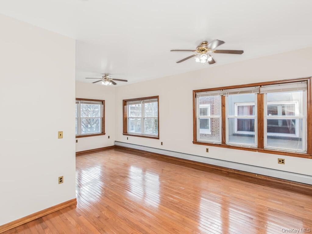 21-62 24th Street Queens, NY 11105 - Photo 26 of 46