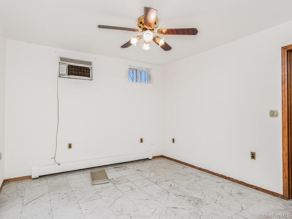 21-62 24th Street Queens, NY 11105 - Photo 38 of 46