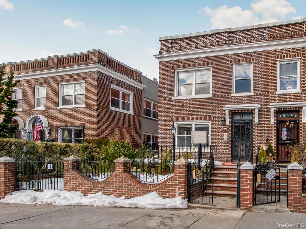 21-62 24th Street Queens, NY 11105 - Photo 42 of 46