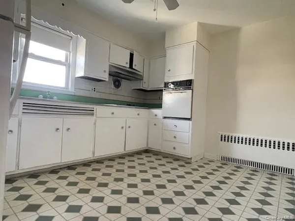 $2,600 | 47 Brewster Avenue, Unit 2, Yonkers, NY 10701