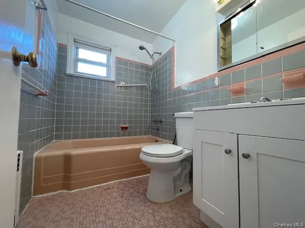 $2,600 | 47 Brewster Avenue, Unit 2, Yonkers, NY 10701