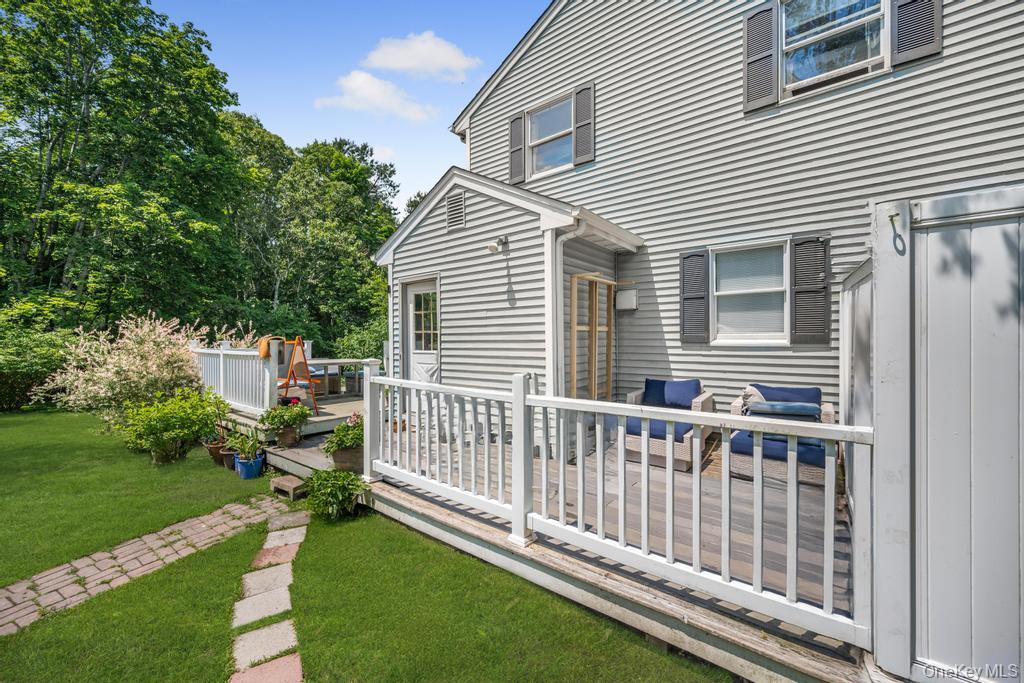 4 Cooks Lane Westhampton, NY 11977 - Photo 12 of 33