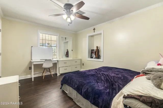 $4,000 | 1412 Highway 167, Abbeville, LA 70510