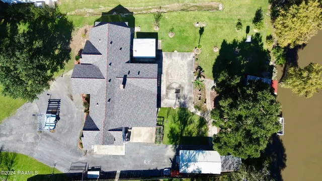 $4,000 | 1412 Highway 167, Abbeville, LA 70510