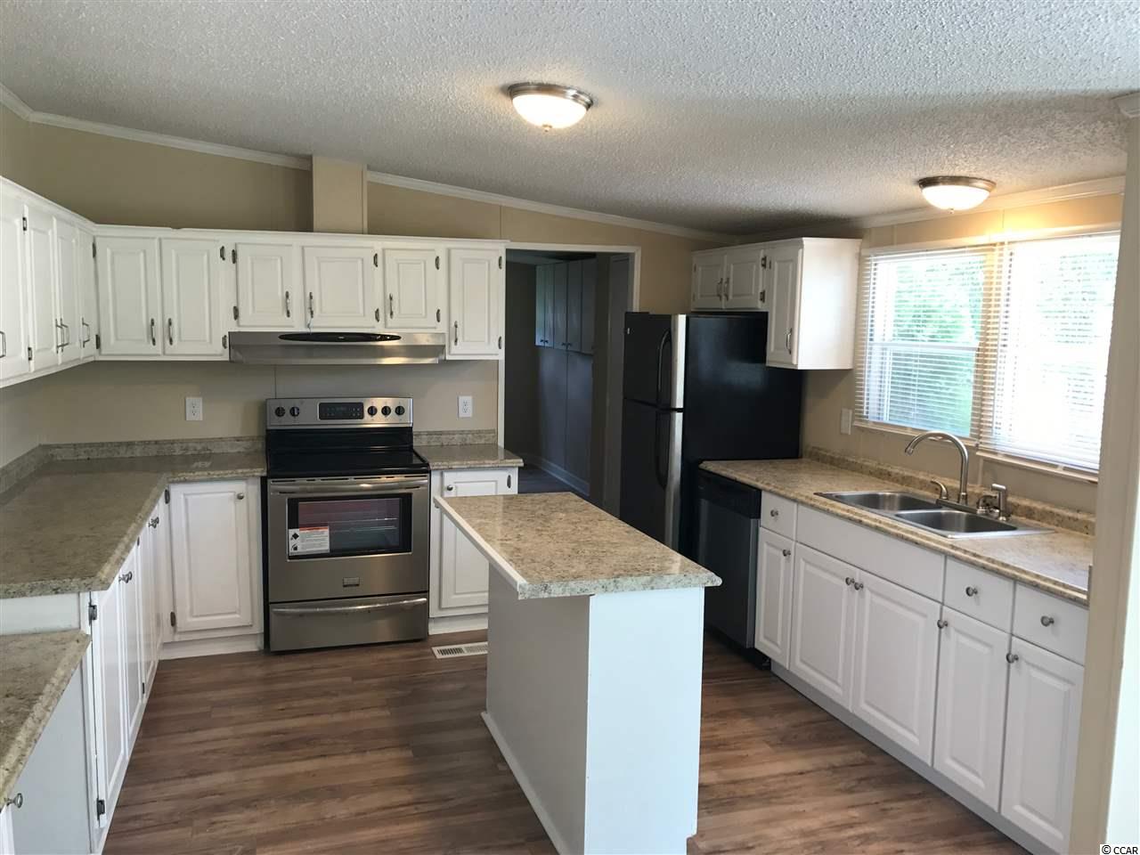 5878 Bluewater Road Conway, SC 29527 - Photo 4 of 25 Gallery Image 4