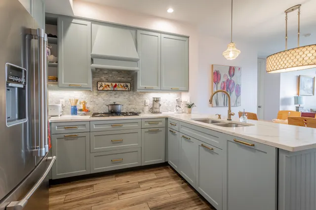 $725,000 | 200 Manufacturers Road, Unit 507, Chattanooga, TN 37405