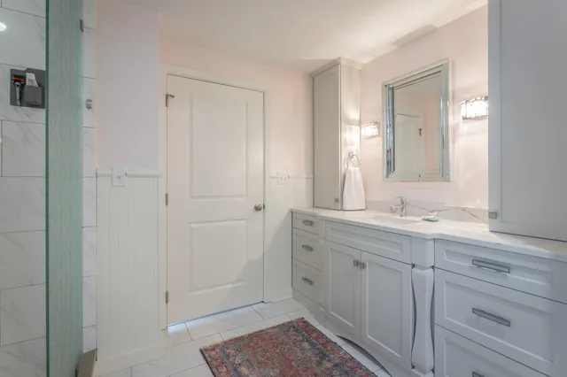 $725,000 | 200 Manufacturers Road, Unit 507, Chattanooga, TN 37405