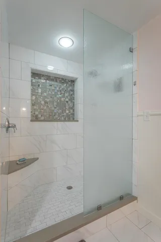 $725,000 | 200 Manufacturers Road, Unit 507, Chattanooga, TN 37405