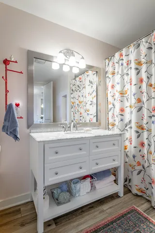 $725,000 | 200 Manufacturers Road, Unit 507, Chattanooga, TN 37405