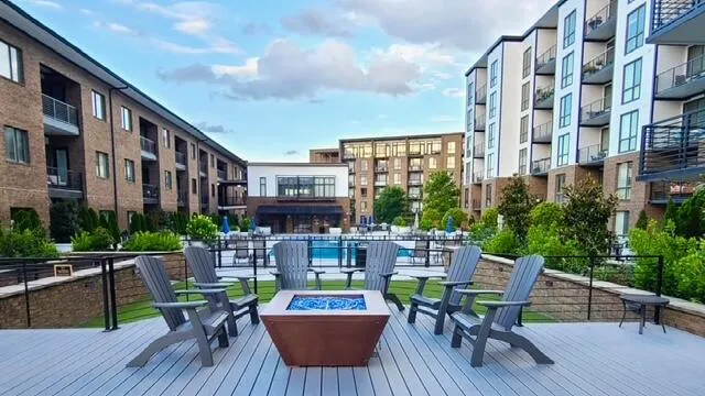 $725,000 | 200 Manufacturers Road, Unit 507, Chattanooga, TN 37405