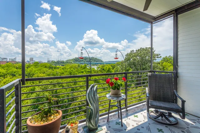 $725,000 | 200 Manufacturers Road, Unit 507, Chattanooga, TN 37405