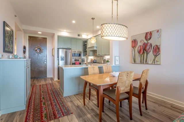 $725,000 | 200 Manufacturers Road, Unit 507, Chattanooga, TN 37405