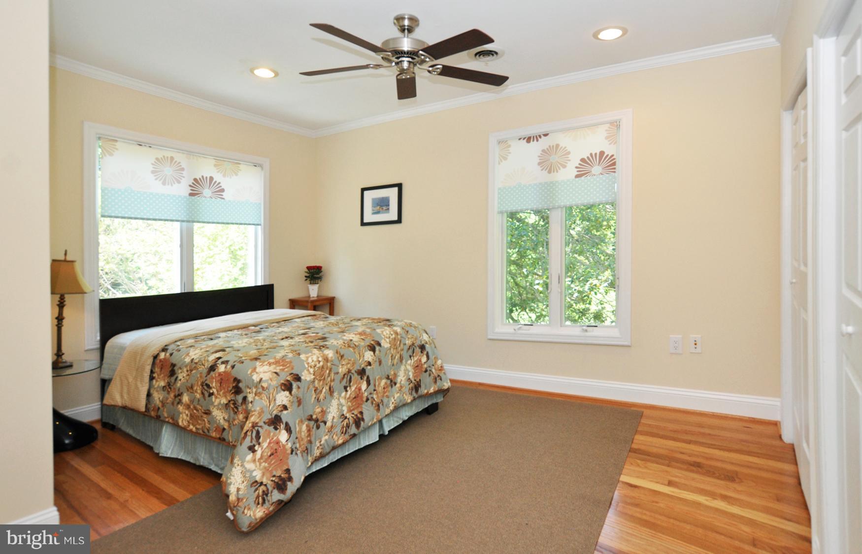 2027 Chesapeake Road Annapolis, MD 21409 - Photo 38 of 72 Bedroom 2 w water view