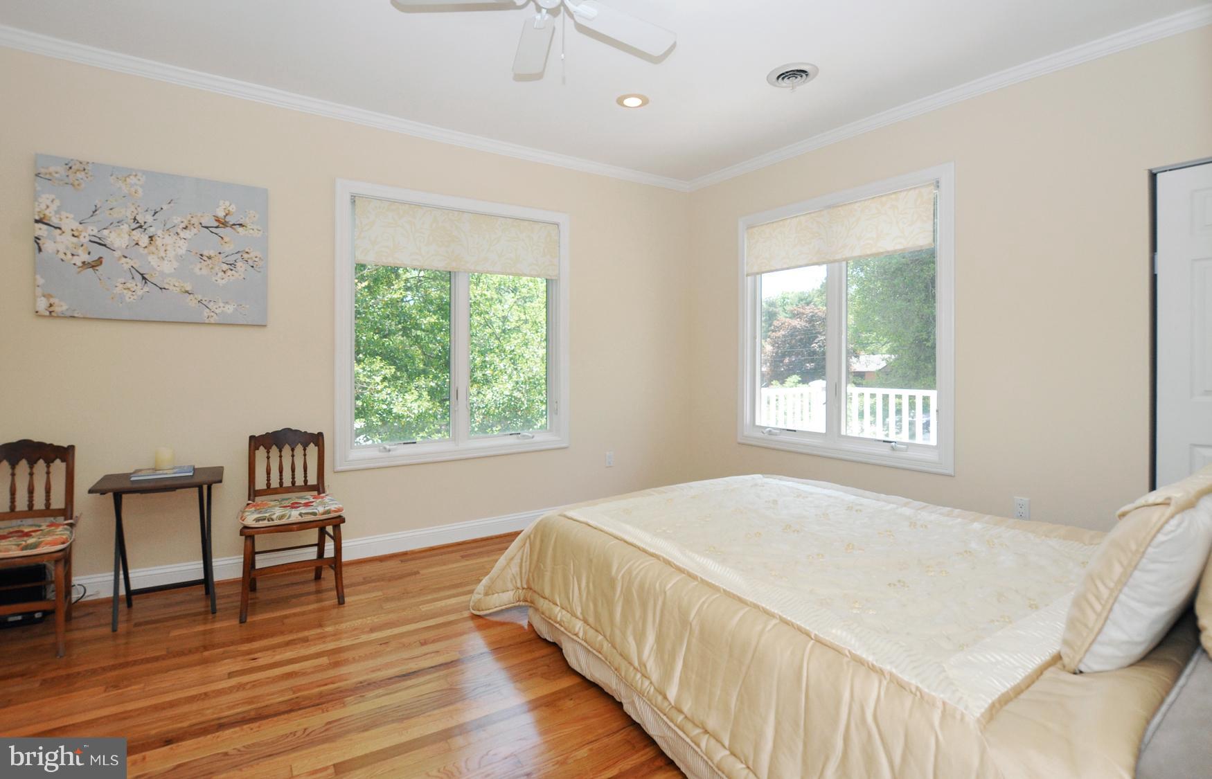 2027 Chesapeake Road Annapolis, MD 21409 - Photo 40 of 72 Bedroom 3 w water view