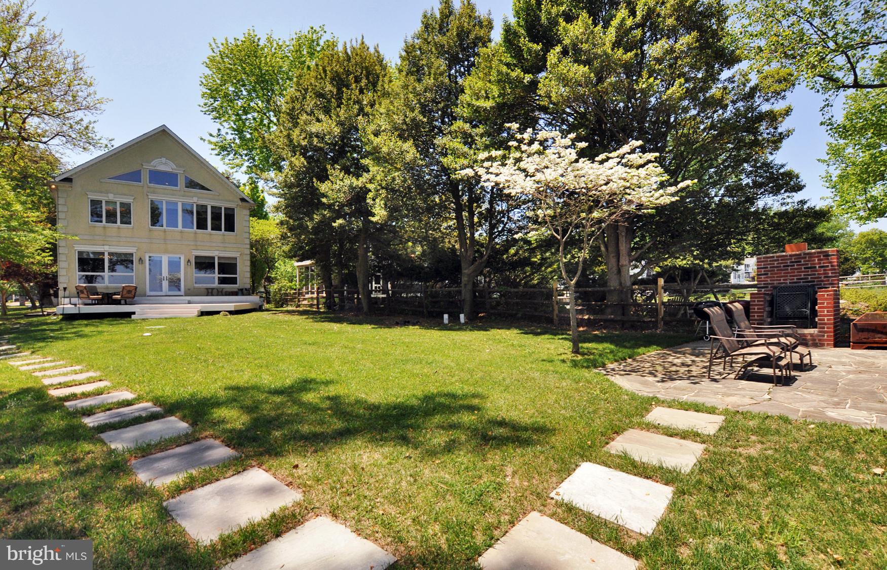 2027 Chesapeake Road Annapolis, MD 21409 - Photo 44 of 72 Exterior (Rear)