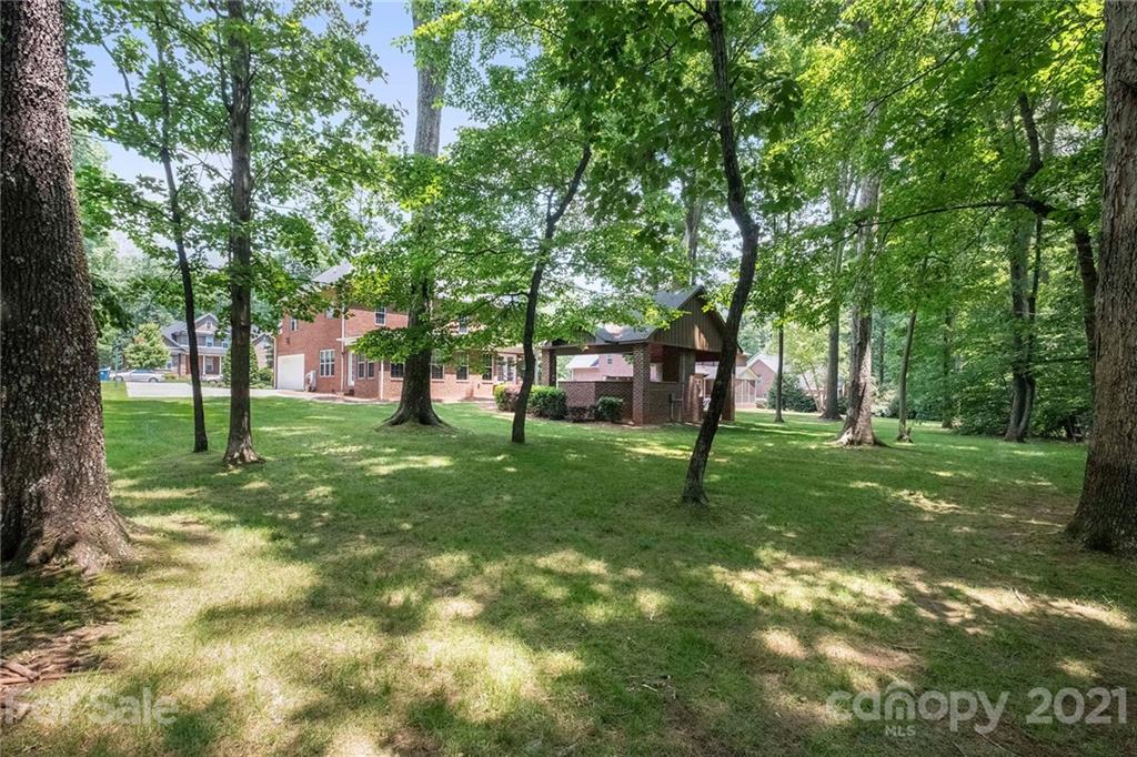 302 Kingsbridge Road Salisbury, NC 28144 - Photo 4 of 29 Gallery Image 4
