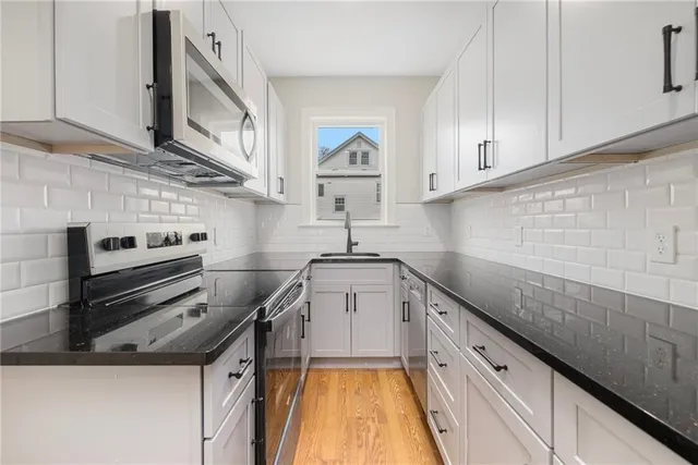 $2,600 | 146 Evergreen Street, Unit 1, Providence, RI 02906