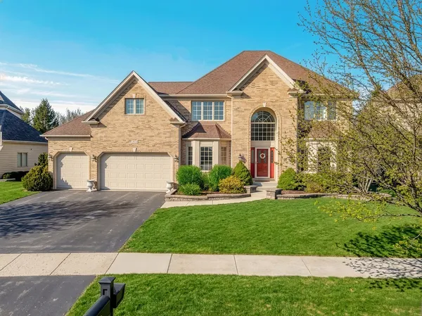 $939,900 | 3111 Landore Drive, Naperville, IL 60564