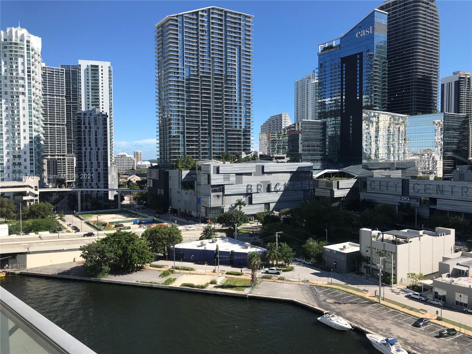 92 Southwest 3rd Street, Unit 1503 Miami, FL 33130 - Photo 13 of 14 a picture of a city view