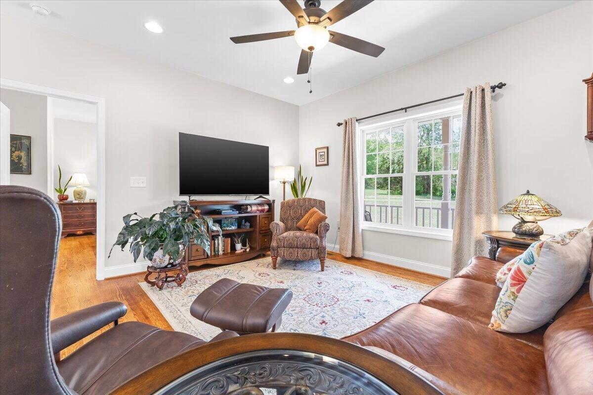 4133 Grove Hill Road Fincastle, VA 24090 - Photo 5 of 66 08-4133 Grove Hill Rd-8