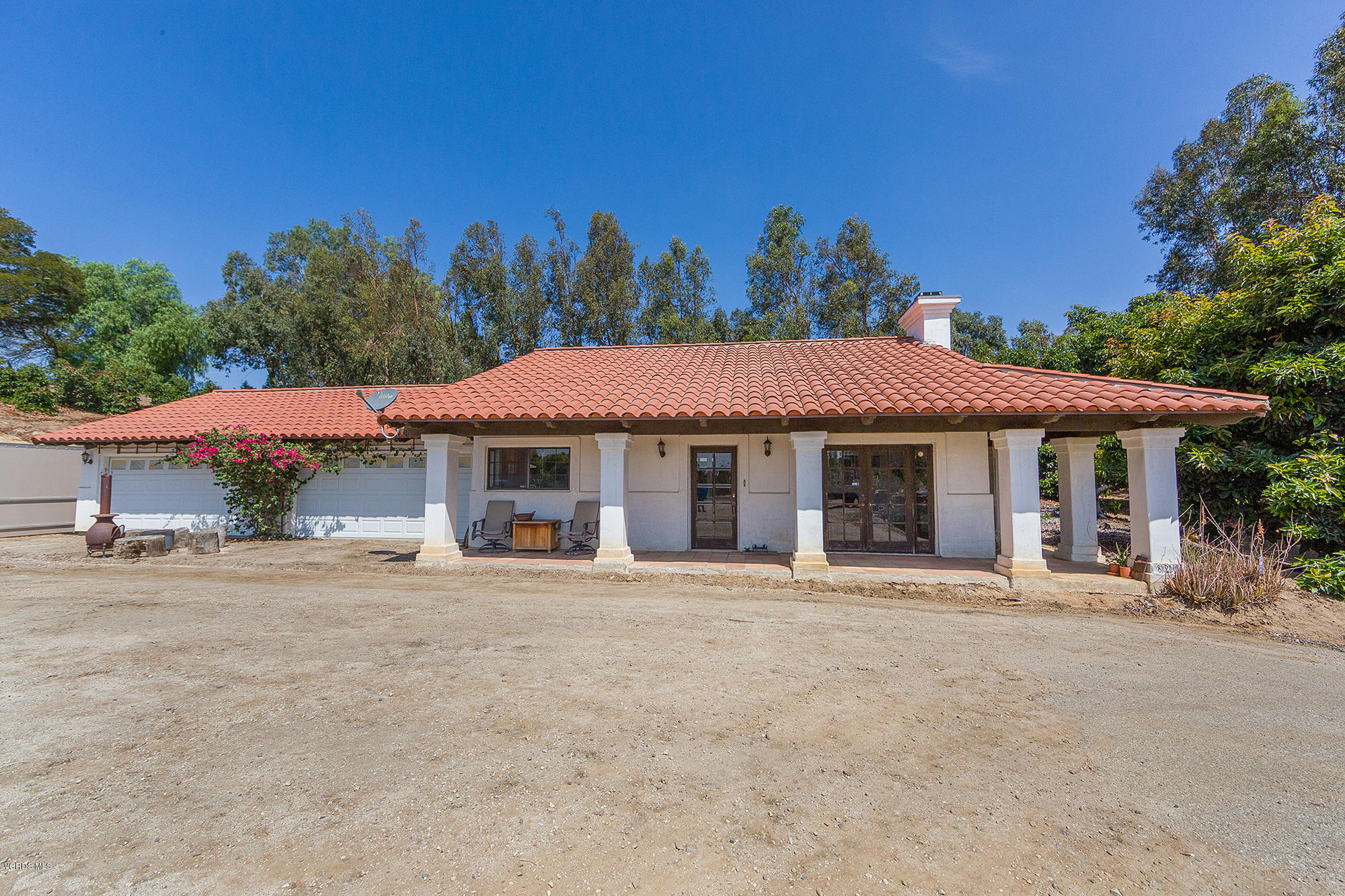 8205 Waters Road Moorpark, CA 93021 - Photo 5 of 21 63