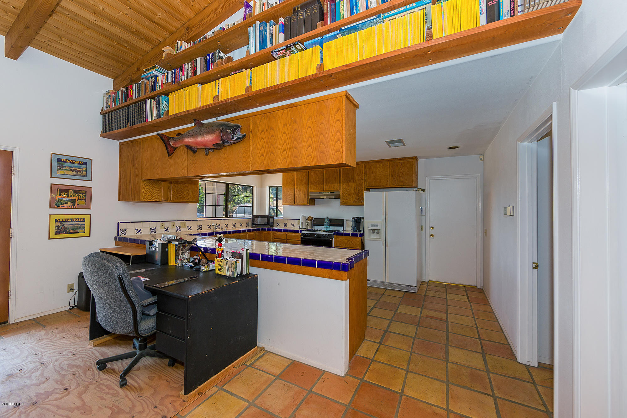 8205 Waters Road Moorpark, CA 93021 - Photo 10 of 21 57 - Copy