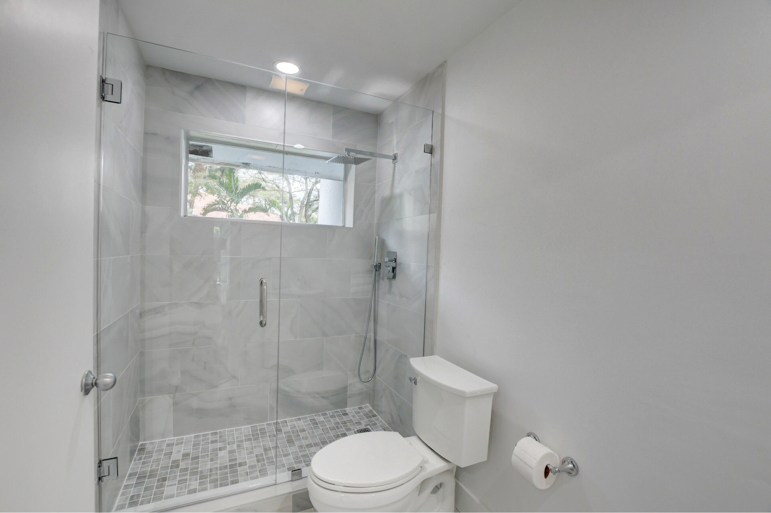 2268 Northwest 52nd Street Boca Raton, FL 33496 - Photo 22 of 44 guest bath