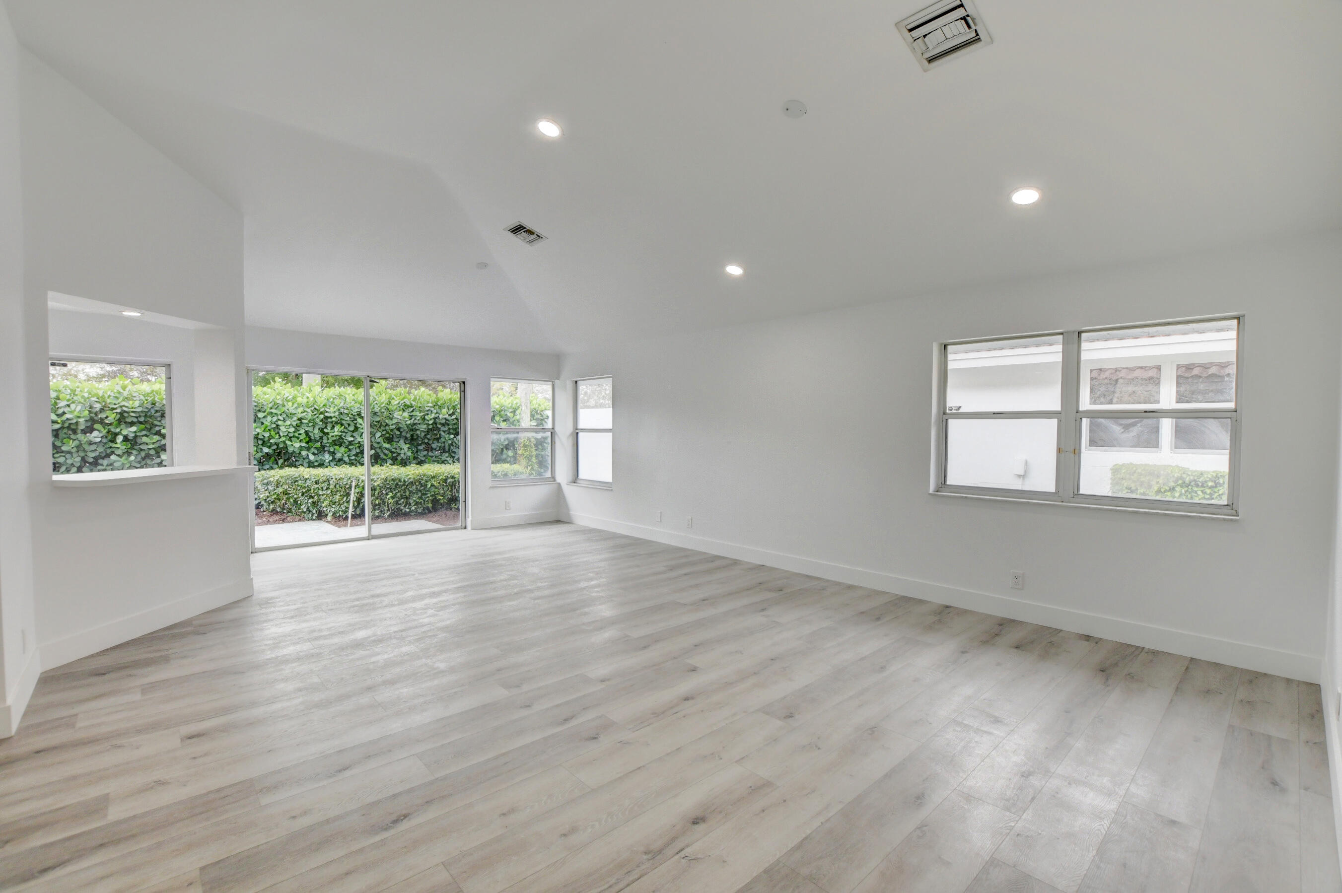2268 Northwest 52nd Street Boca Raton, FL 33496 - Photo 5 of 44 living/dining