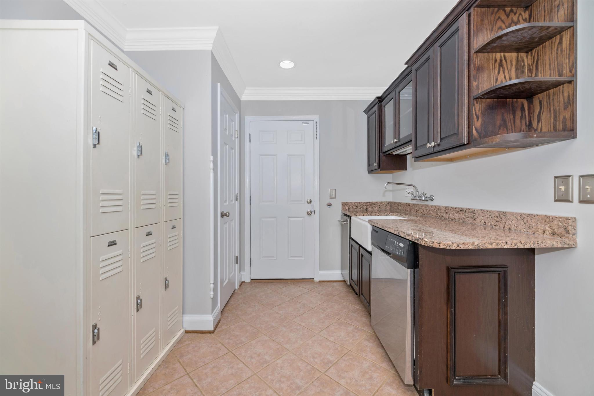 9929 Moxley Road Damascus, MD 20872 - Photo 22 of 88