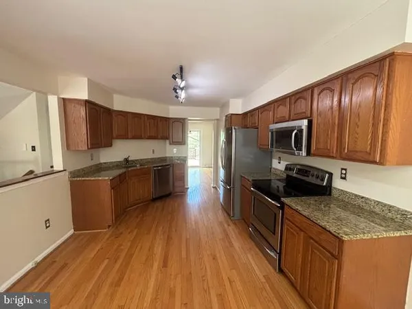 $2,800 | 1430 Wake Forest Drive, Gaithersburg, MD 20879