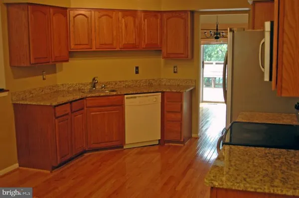 $2,800 | 1430 Wake Forest Drive, Gaithersburg, MD 20879