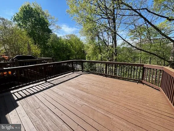 $2,800 | 1430 Wake Forest Drive, Gaithersburg, MD 20879