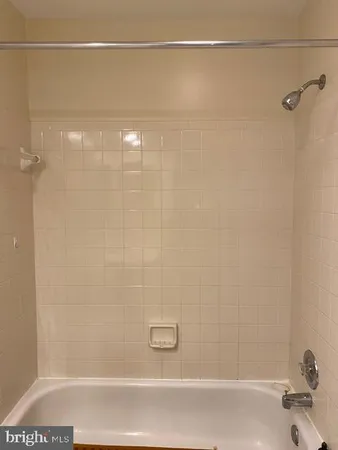 $2,800 | 1430 Wake Forest Drive, Gaithersburg, MD 20879