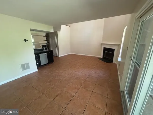 $2,800 | 1430 Wake Forest Drive, Gaithersburg, MD 20879