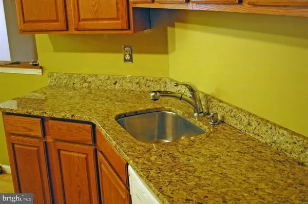 $2,800 | 1430 Wake Forest Drive, Gaithersburg, MD 20879