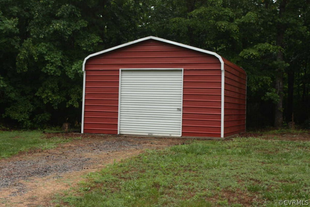 18005 Wilkinson Road Dinwiddie, VA 23841 - Photo 18 of 18 Gallery Image 18